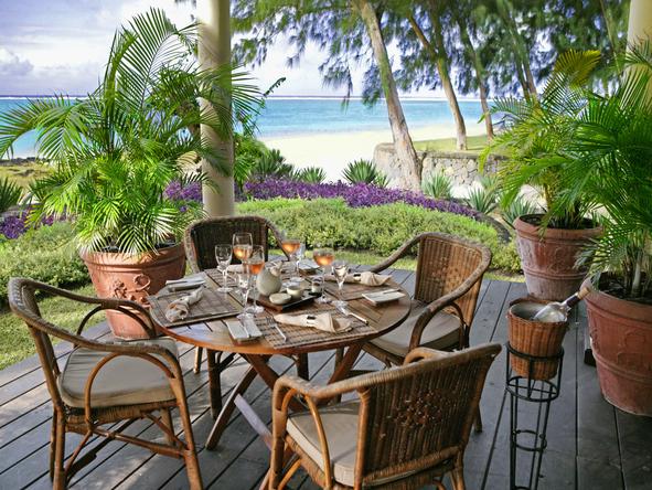 The Residence Mauritius - private deck dining